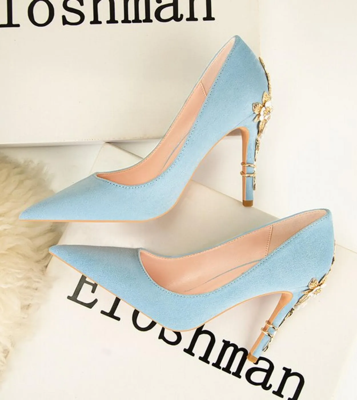 2022 donne in pelle scamosciata di marca calda pompa strass di lusso in metallo fiore scarpe da sposa eleganti scarpe da ballo a