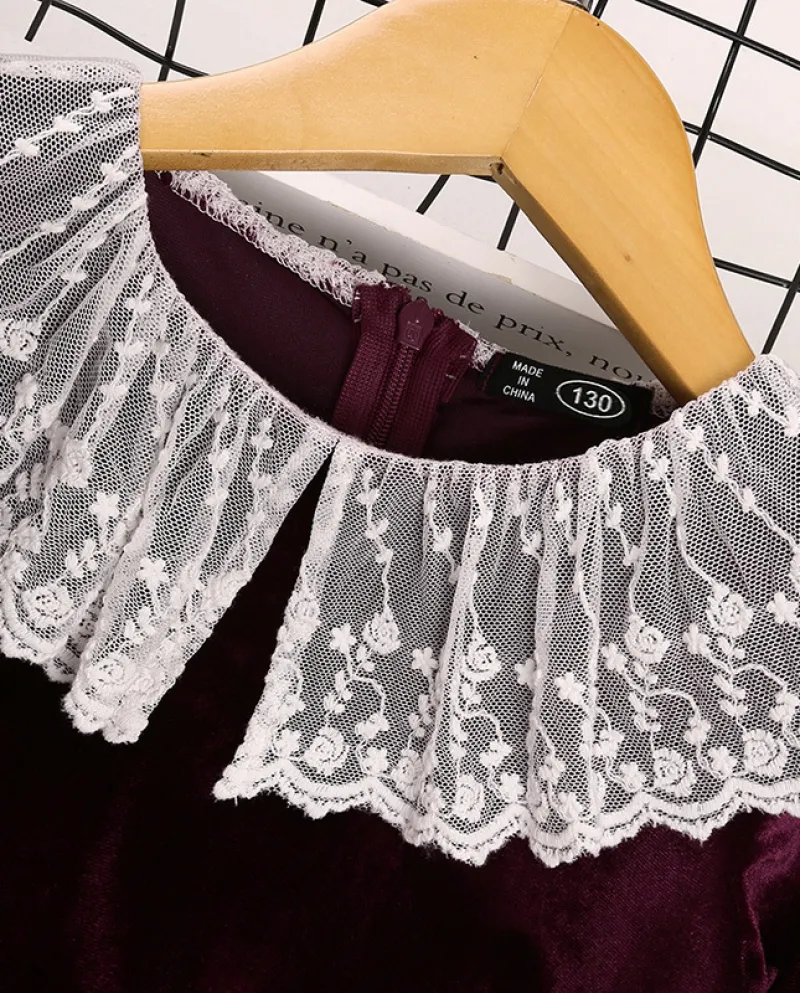 Abbigliamento per bambini Gonna in velluto dorato stile retrò con scollo rotondo in pizzo autunno e inverno da donna