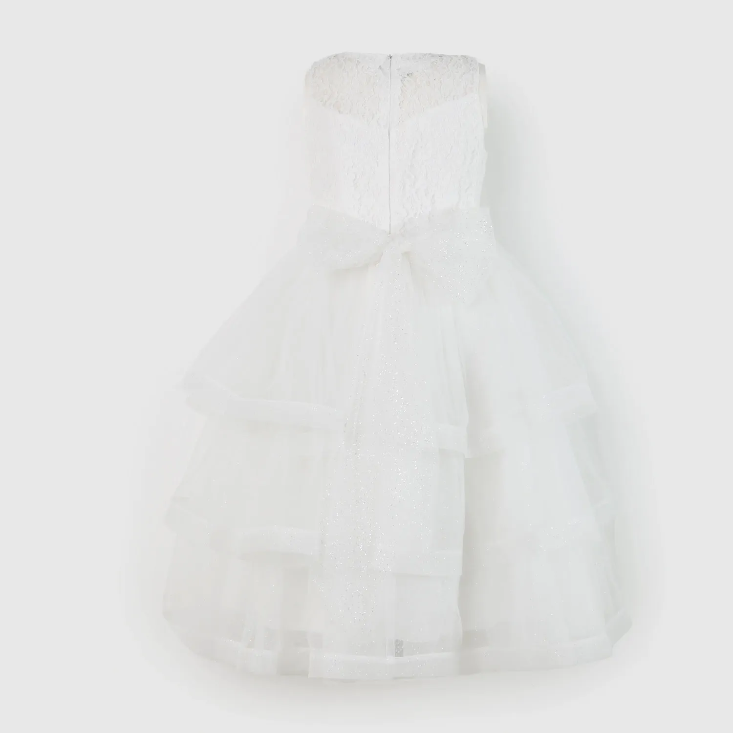 Abito Bianco In Pizzo Con Spilla Bambina