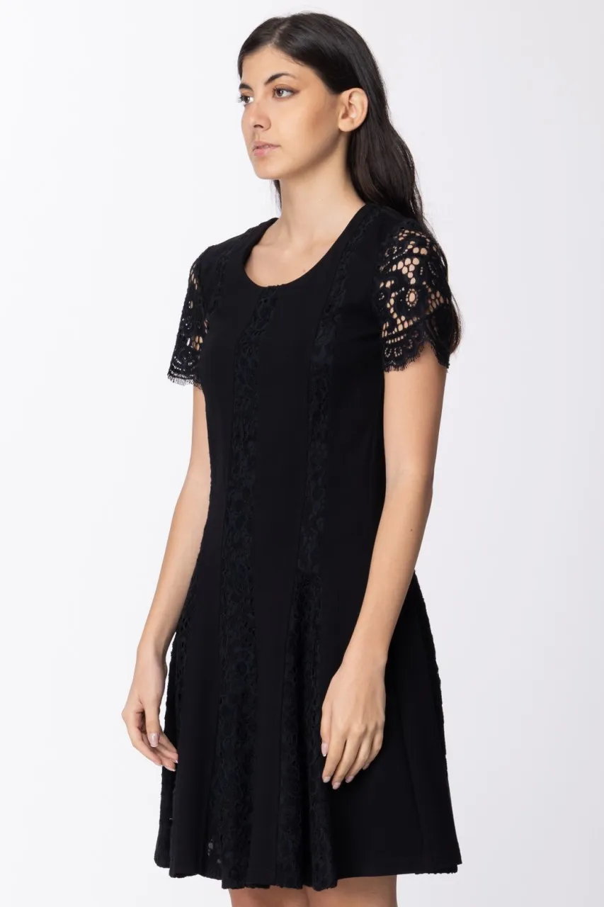 Abito con pizzo macramè Nero