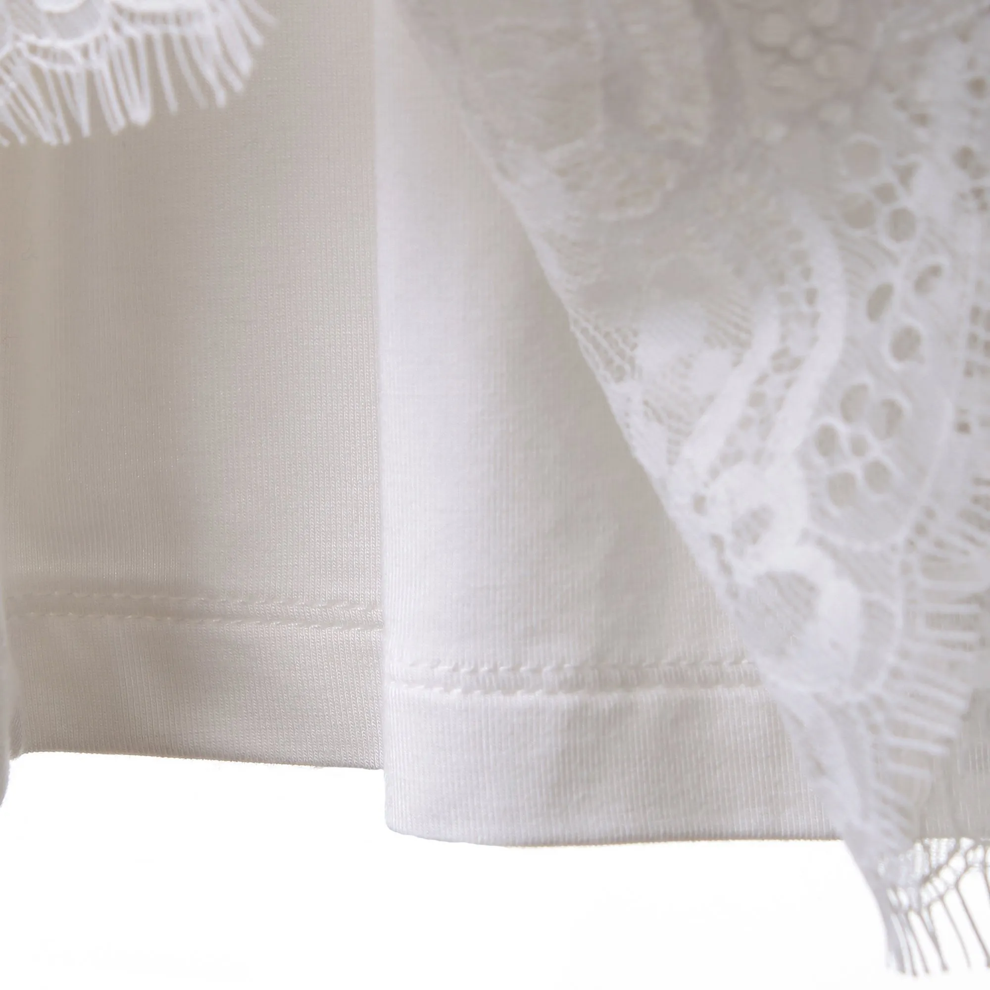 Abito Pizzo Con Rosa