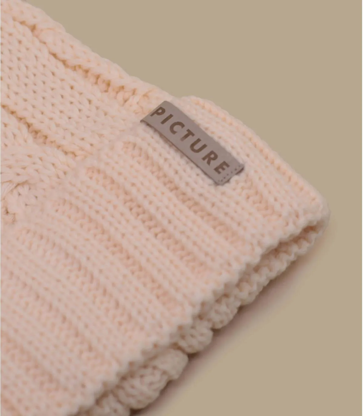 Berretto con pompon beige  Ezah cream     