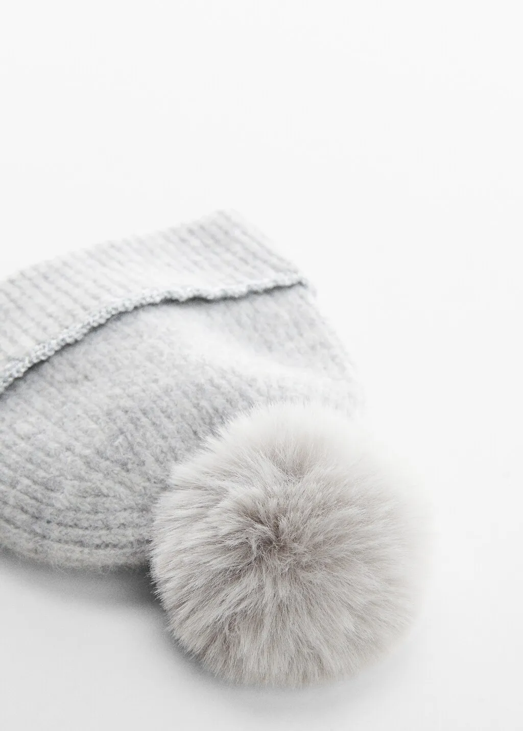 Cappello pon pon pelliccia