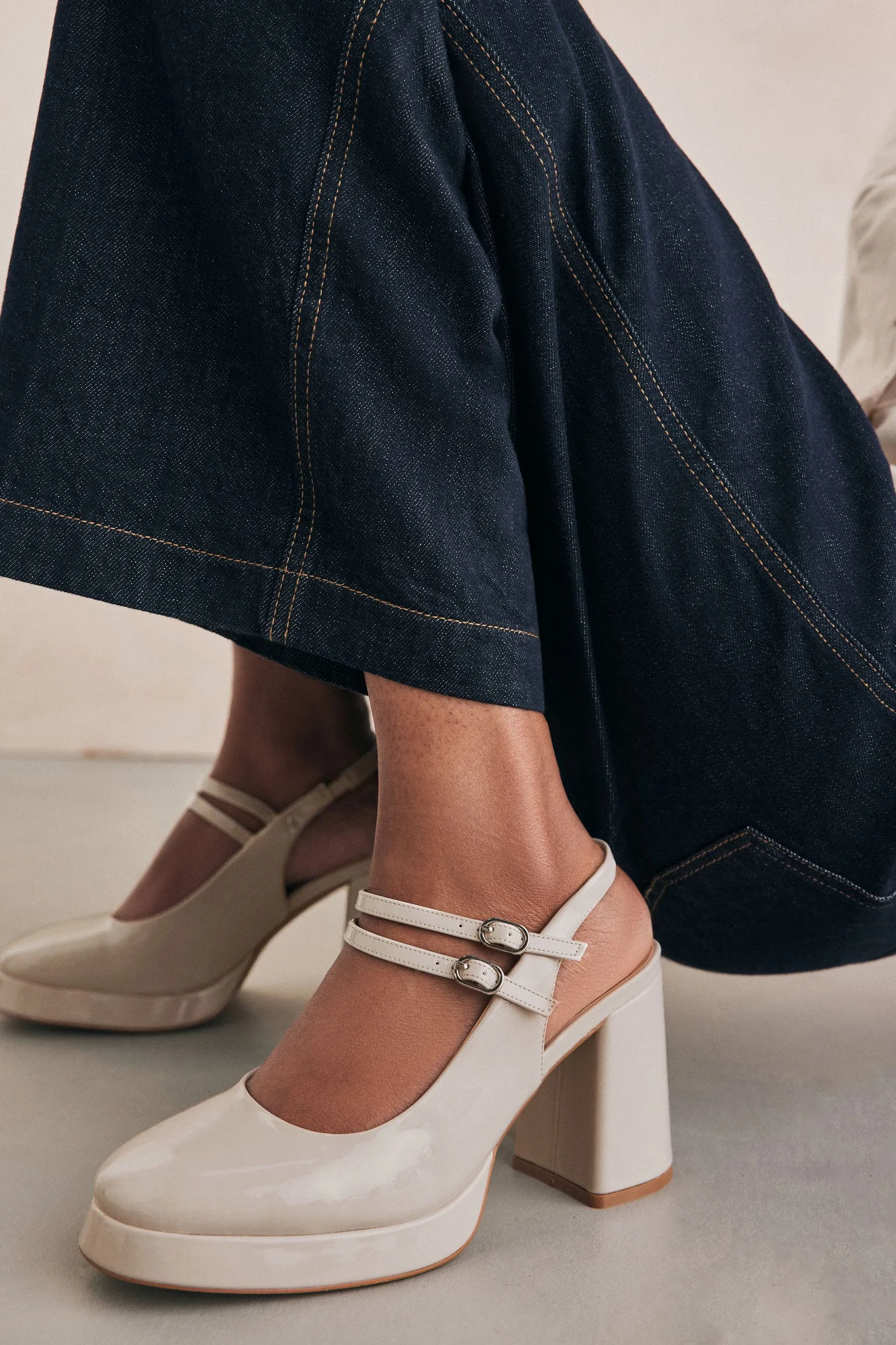 Forever Comfort® - Scarpe Mary Jane con cinturino posteriore e Scarpe