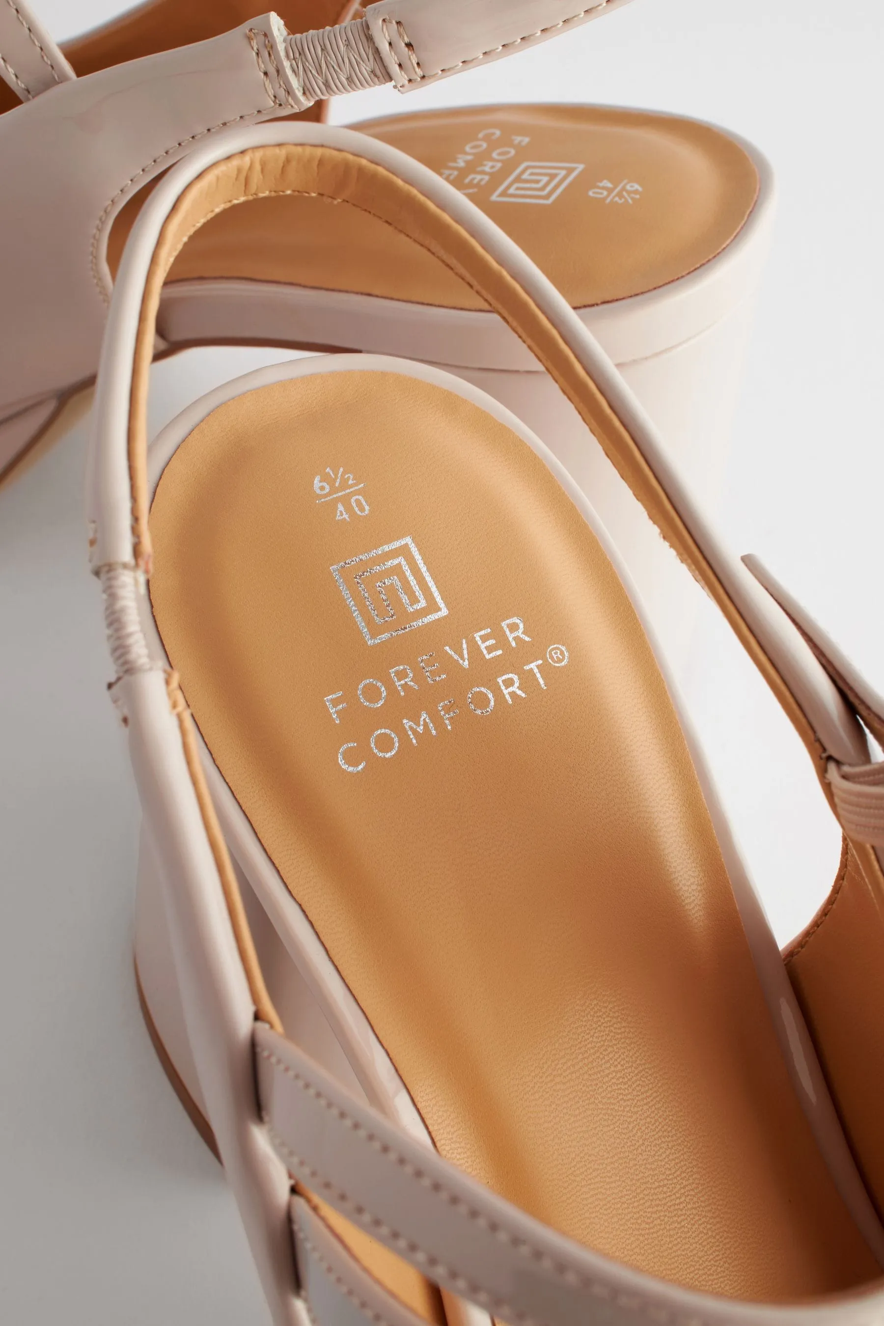 Forever Comfort® - Scarpe Mary Jane con cinturino posteriore e Scarpe