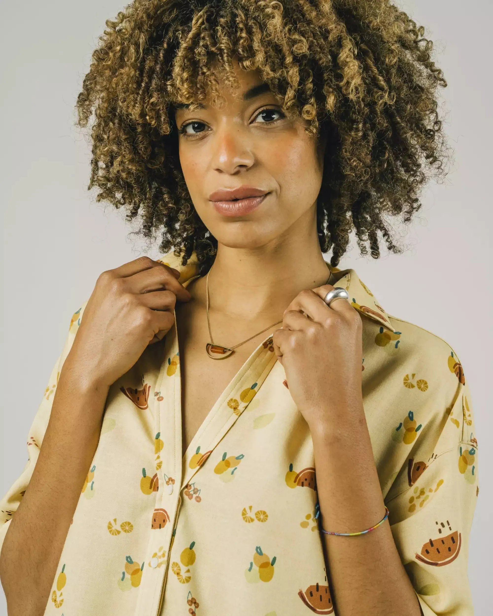 FRUITS OVERSIZE CROPPED BLOUSE