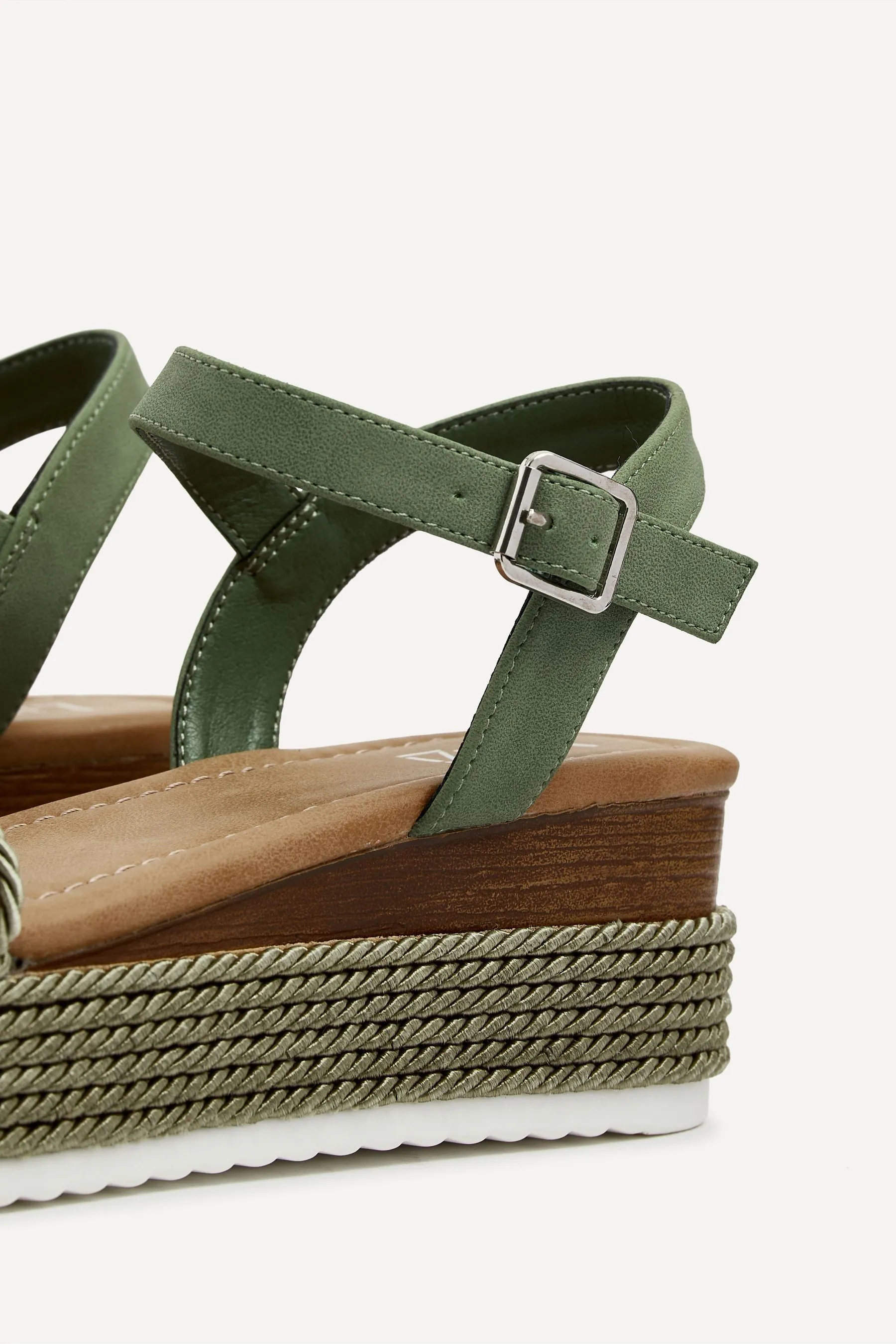 Linzi Puglia - Scarpe con zeppa e plateau in corda
