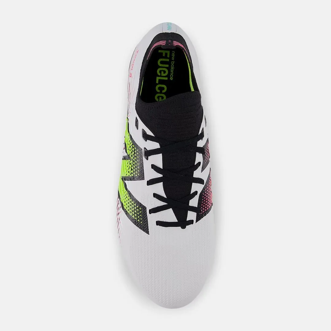 New Balance Tekela pro low laced sg v4