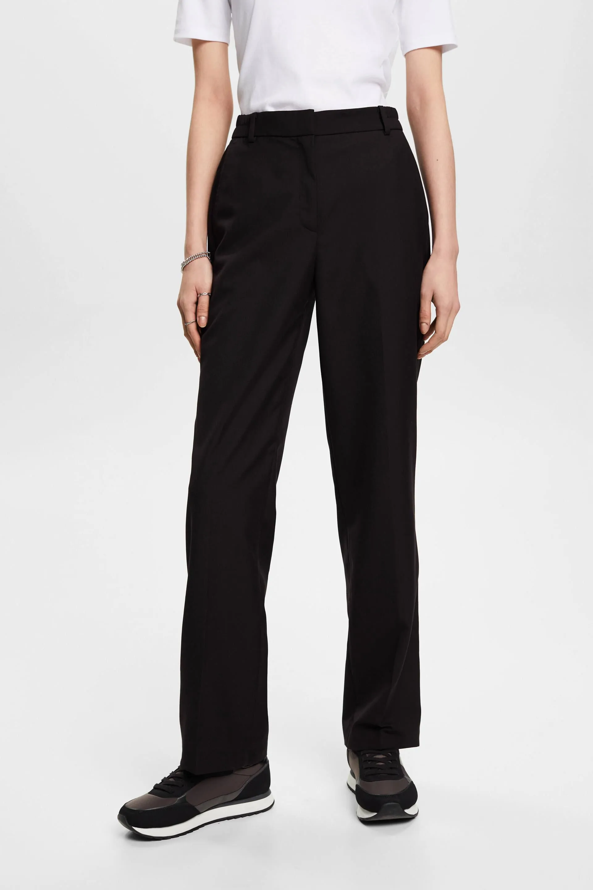Pantaloni a gamba larga e vita alta