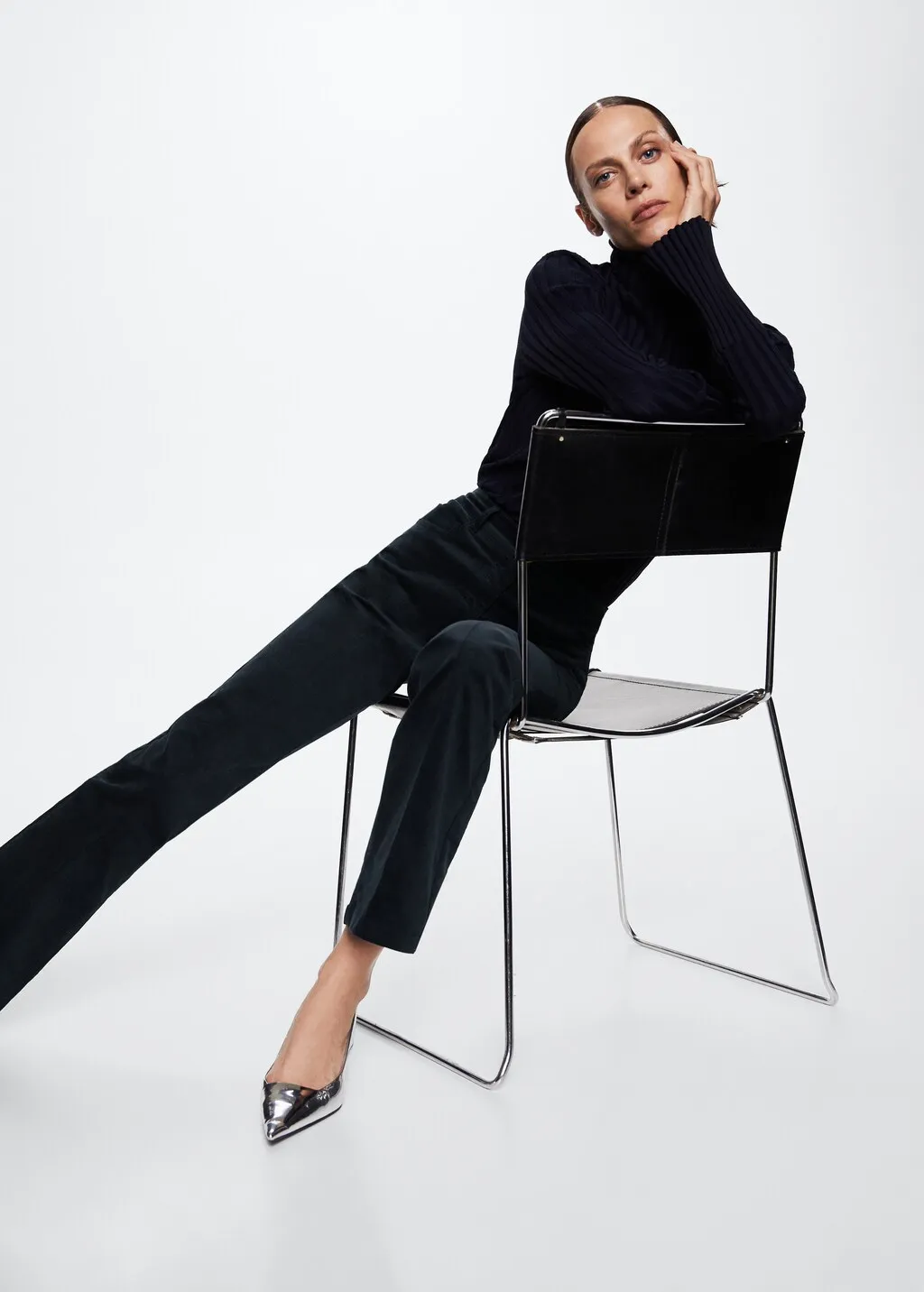 Pantaloni flare micro velluto a coste
