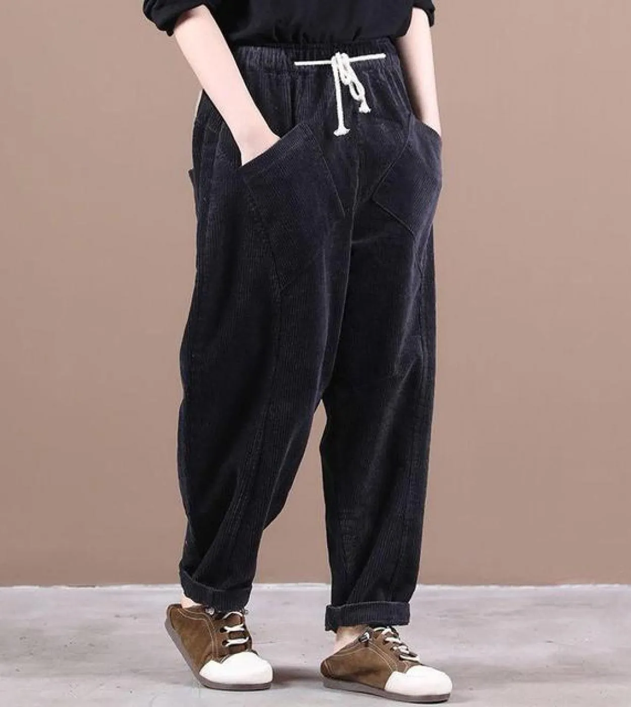 Pantaloni larghi in vita elastica da donna in stile autunno New Arts Pantaloni larghi in velluto a coste di cotone con tasche gr