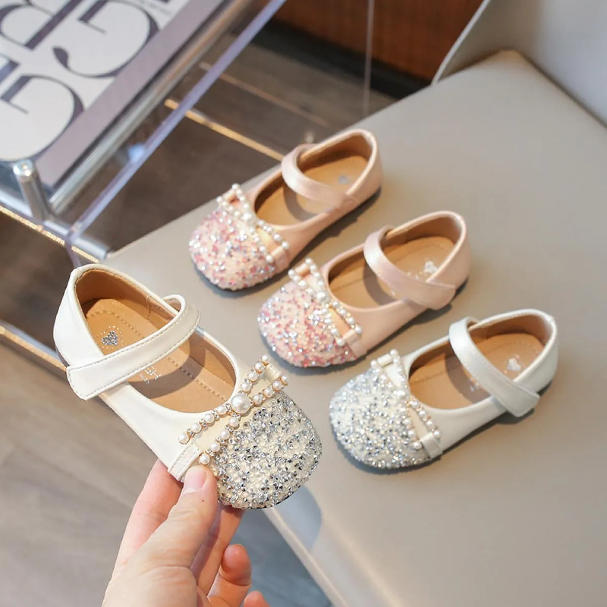 Primavera Estate Scarpe da principessa Bambina Cristallo Rosa Nastro Farfalla Moda Ragazze Scarpe eleganti Kid Student Girl Pary