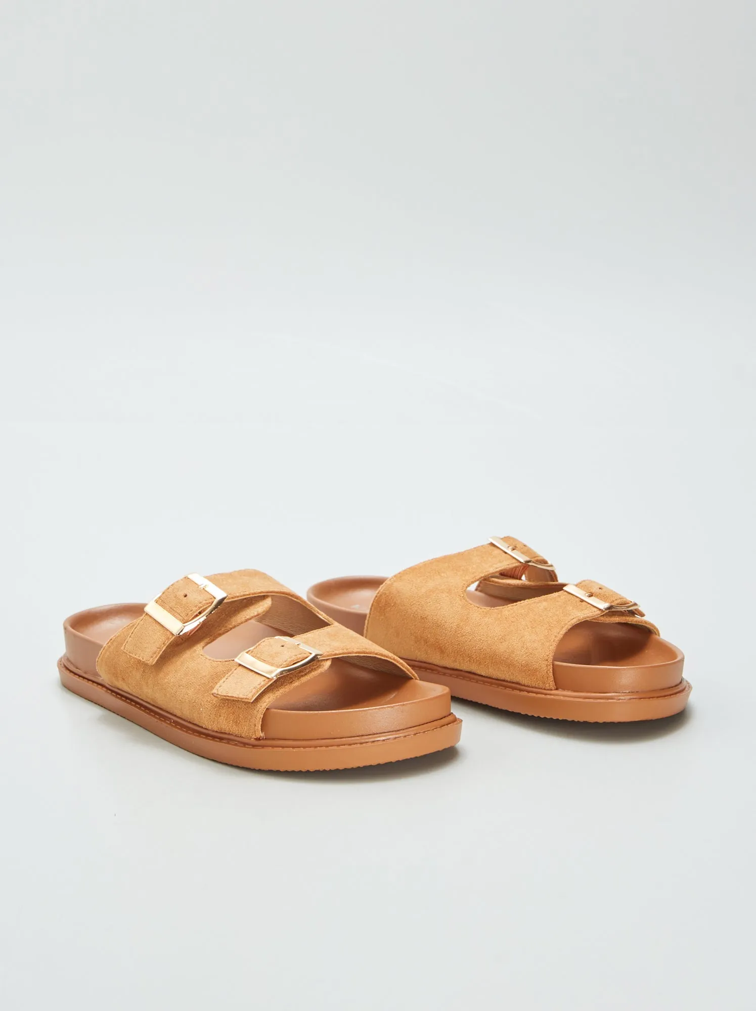 Sandali con doppio cinturino - MARRONE