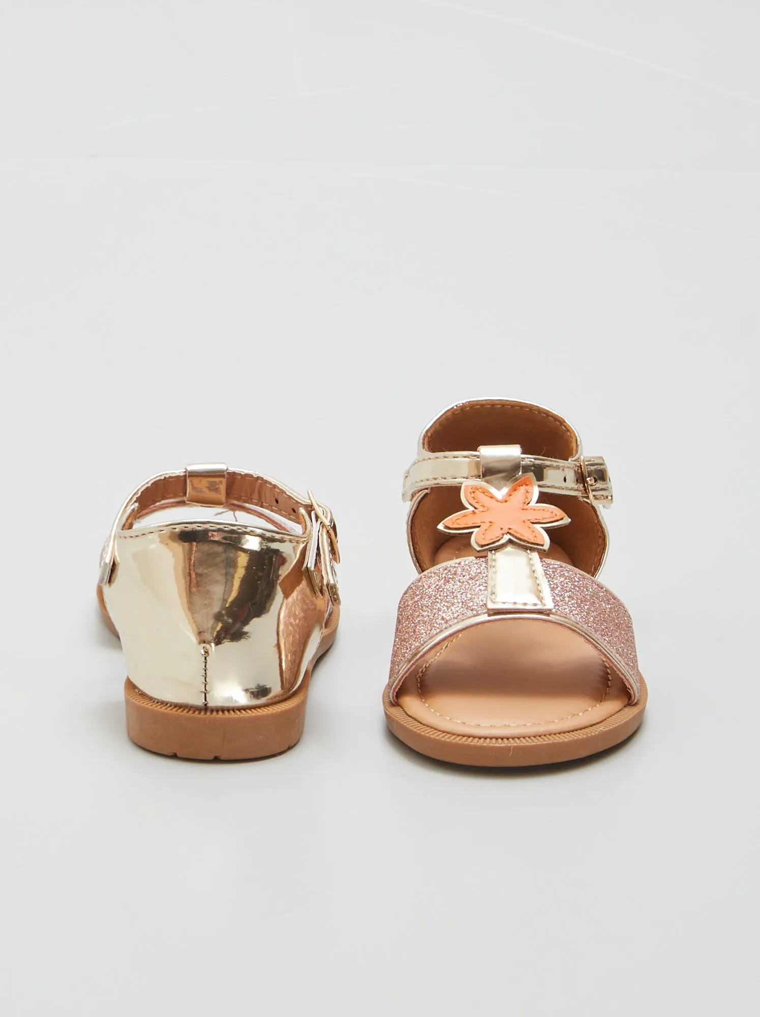 Sandali con paillettes e tacco chiuso - BEIGE