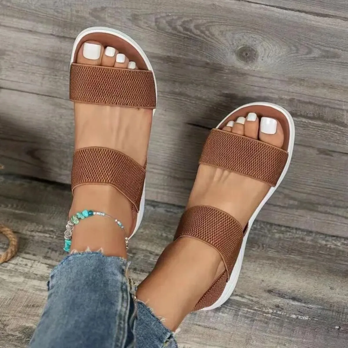 Sandali da donna Scarpe con zeppa alla moda per donna Sandali con plateau firmati Sandali da spiaggia per donna all'aperto Nuova