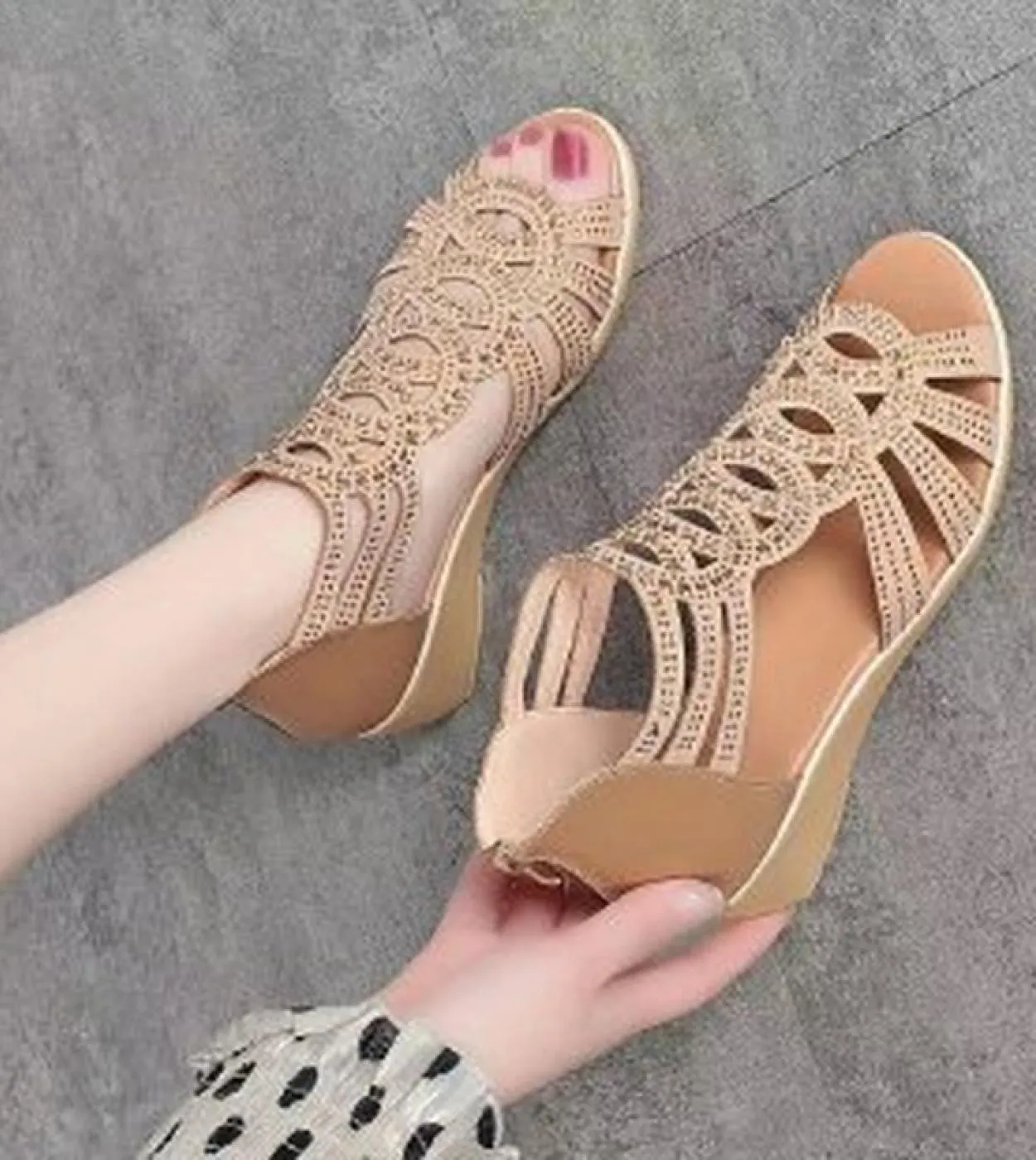 Sandali Donna 2022 Estate Tacco Grosso Scarpe Mamma Moda Capispalla Sandali da donna Scarpe con zeppa da donna Sandali da donna