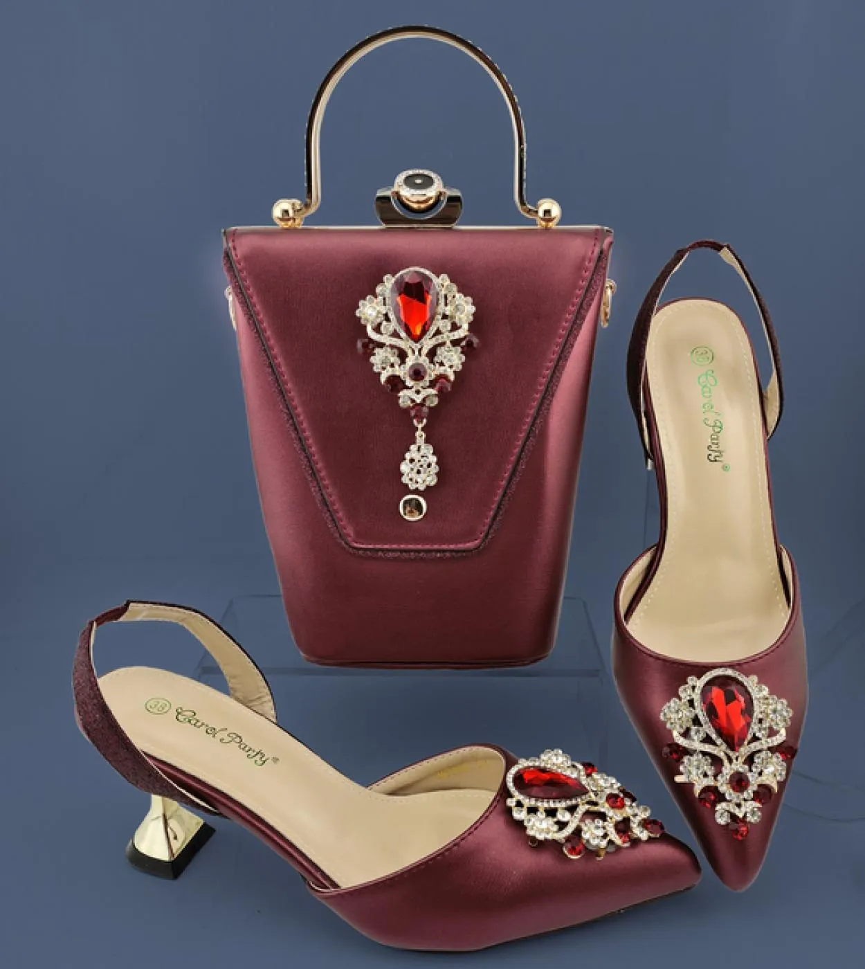Set di borse per scarpe Qsgfc Pumps 2023 Set di borse per scarpe da donna eleganti Colore Pompe Tacchi alti
