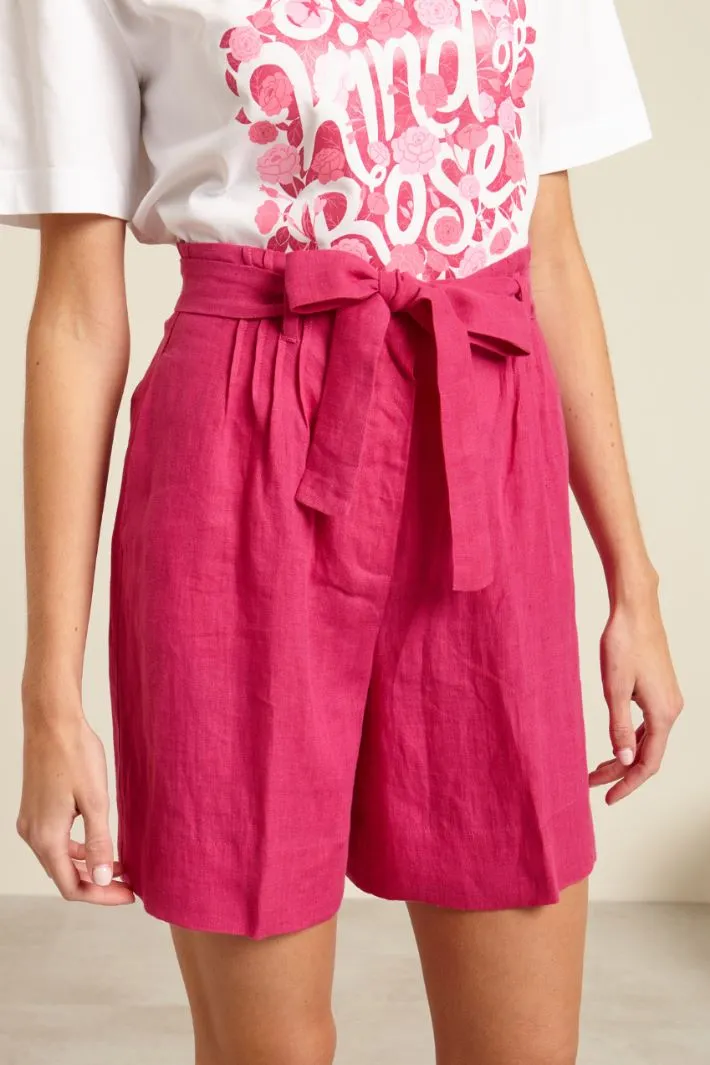 Shorts con cintura