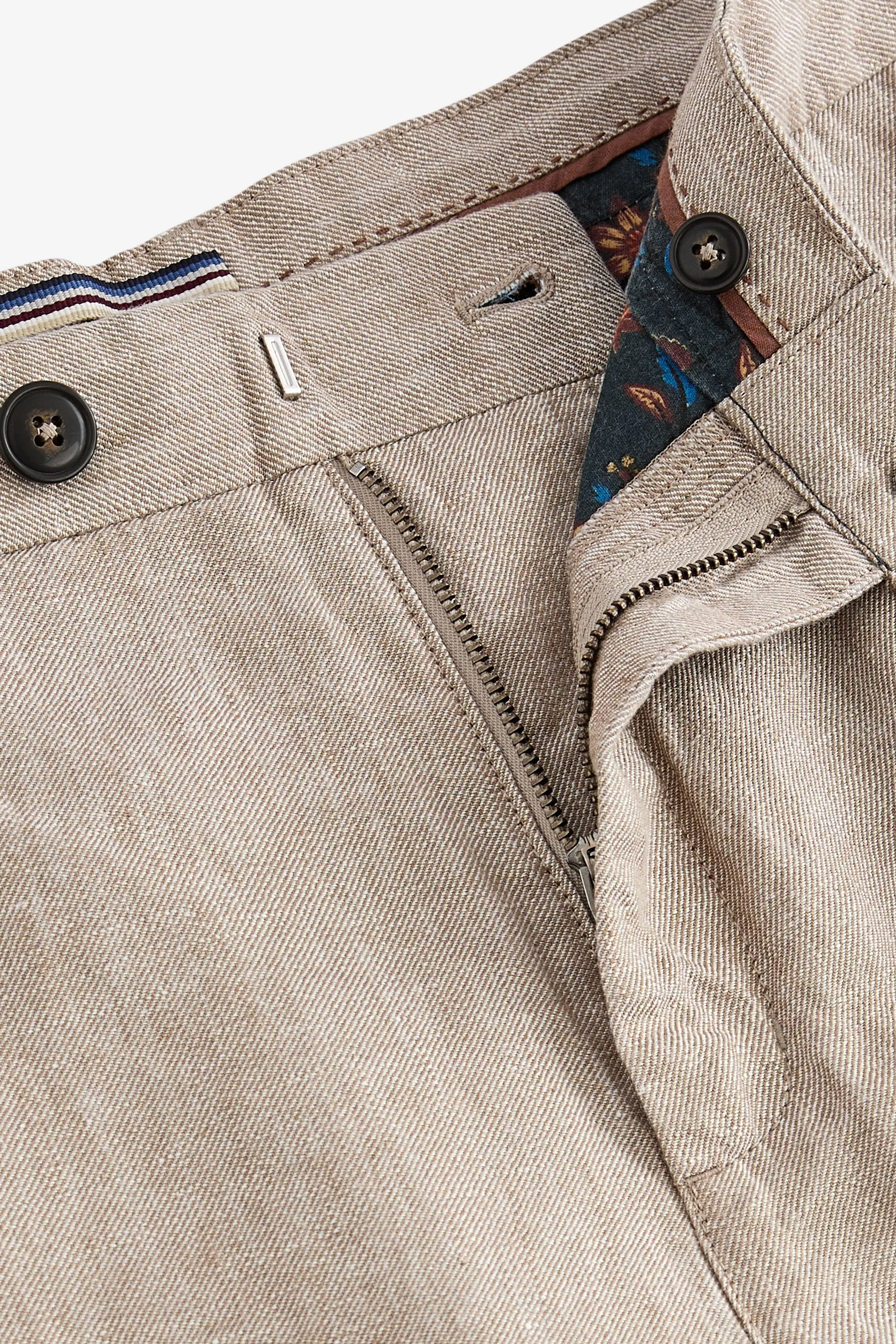 Shorts in Luxe lino