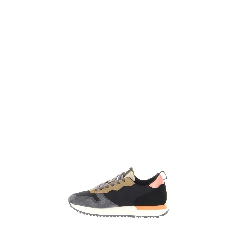 Sneakers con inserti