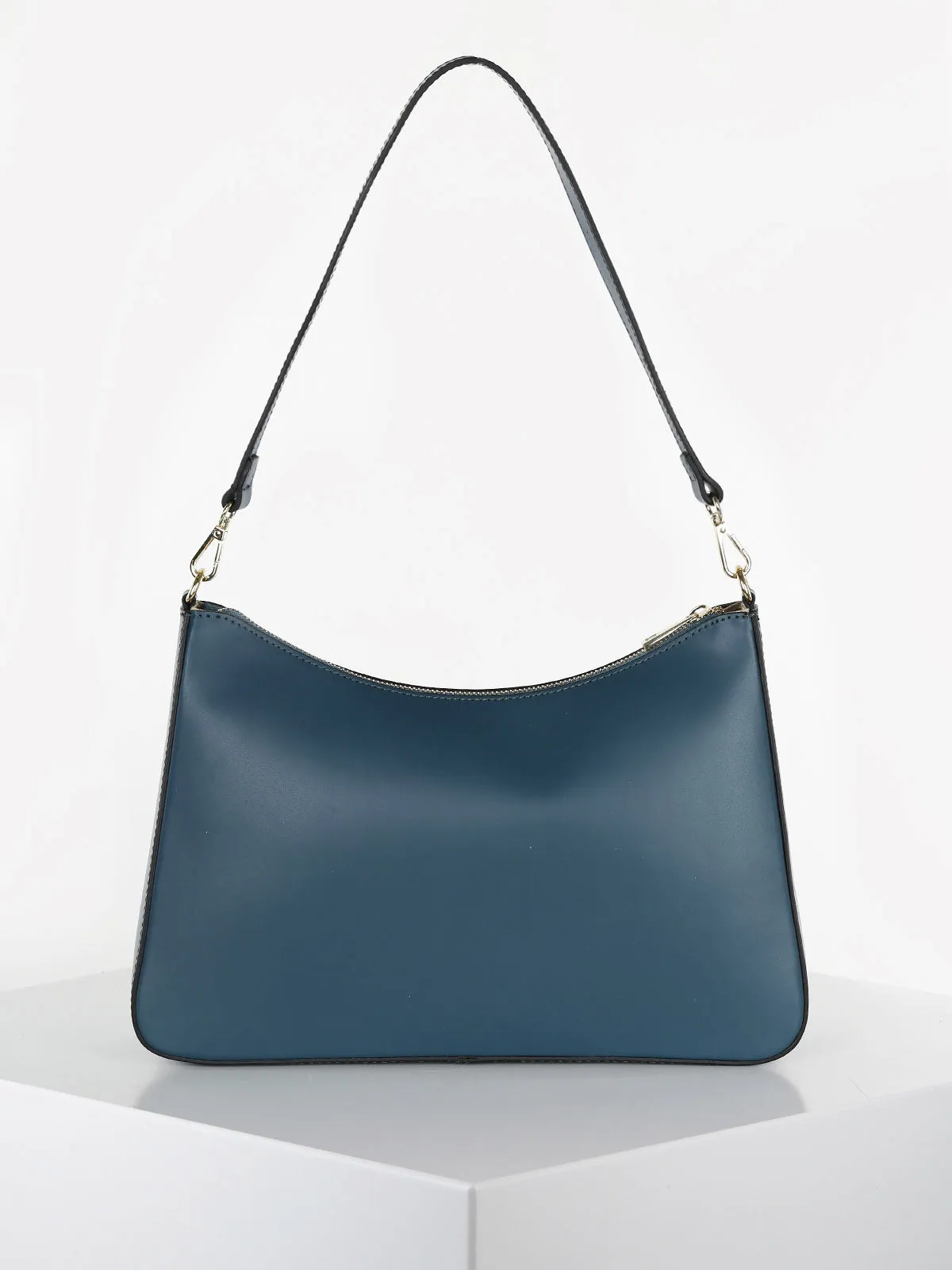 Solada Starre Baguette-Tasche aus echtem Leder