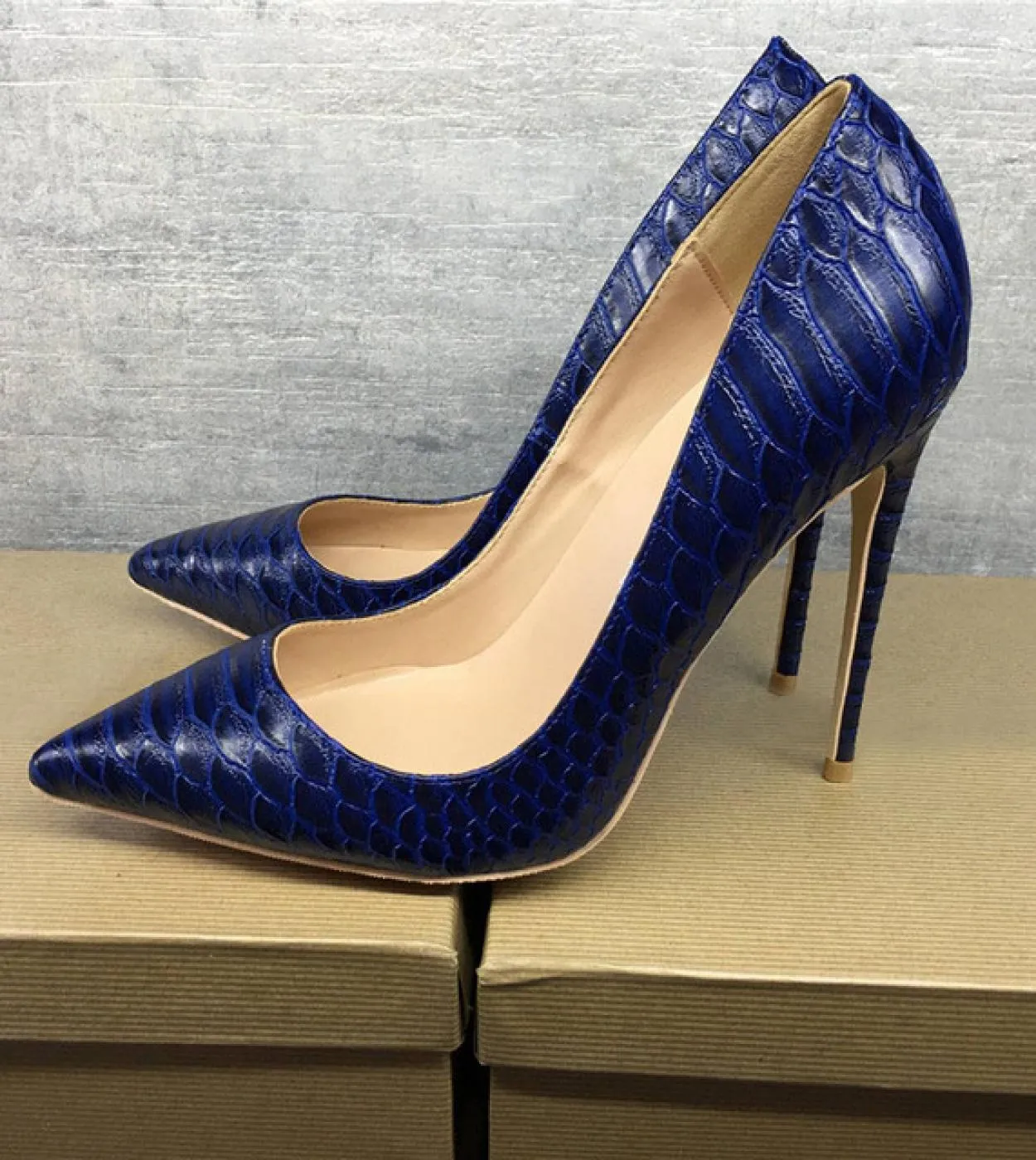 Tikicup Blu Navy Croceffect Donna Scarpe a punta Tacco alto Scarpe eleganti da donna Moda Stiletto Pompe Plus Size 3445 Pum