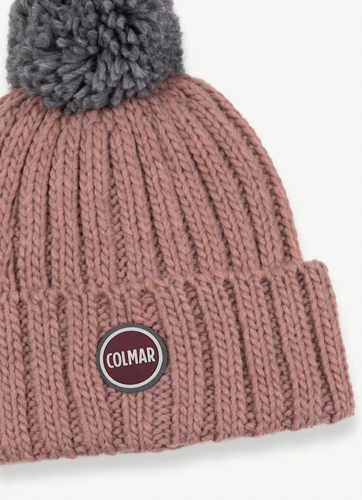 Unisex cap with maxi pompon