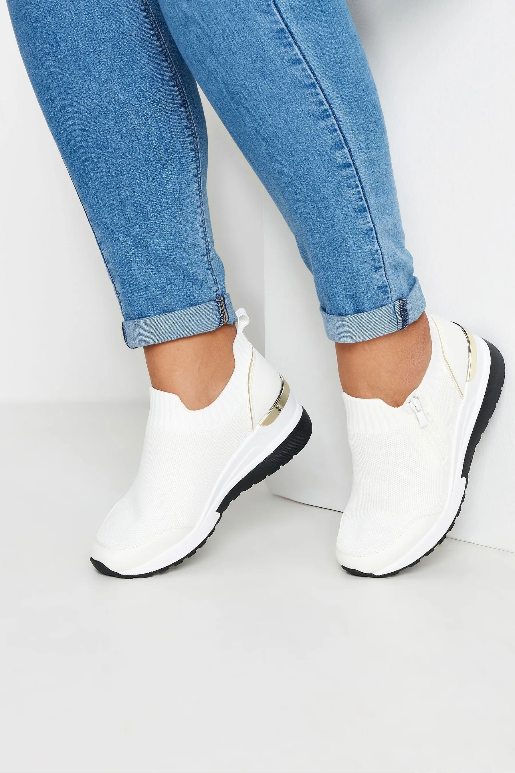 Yours Curve - Scarpe da ginnastica meic con plateau e vestibilità ampia